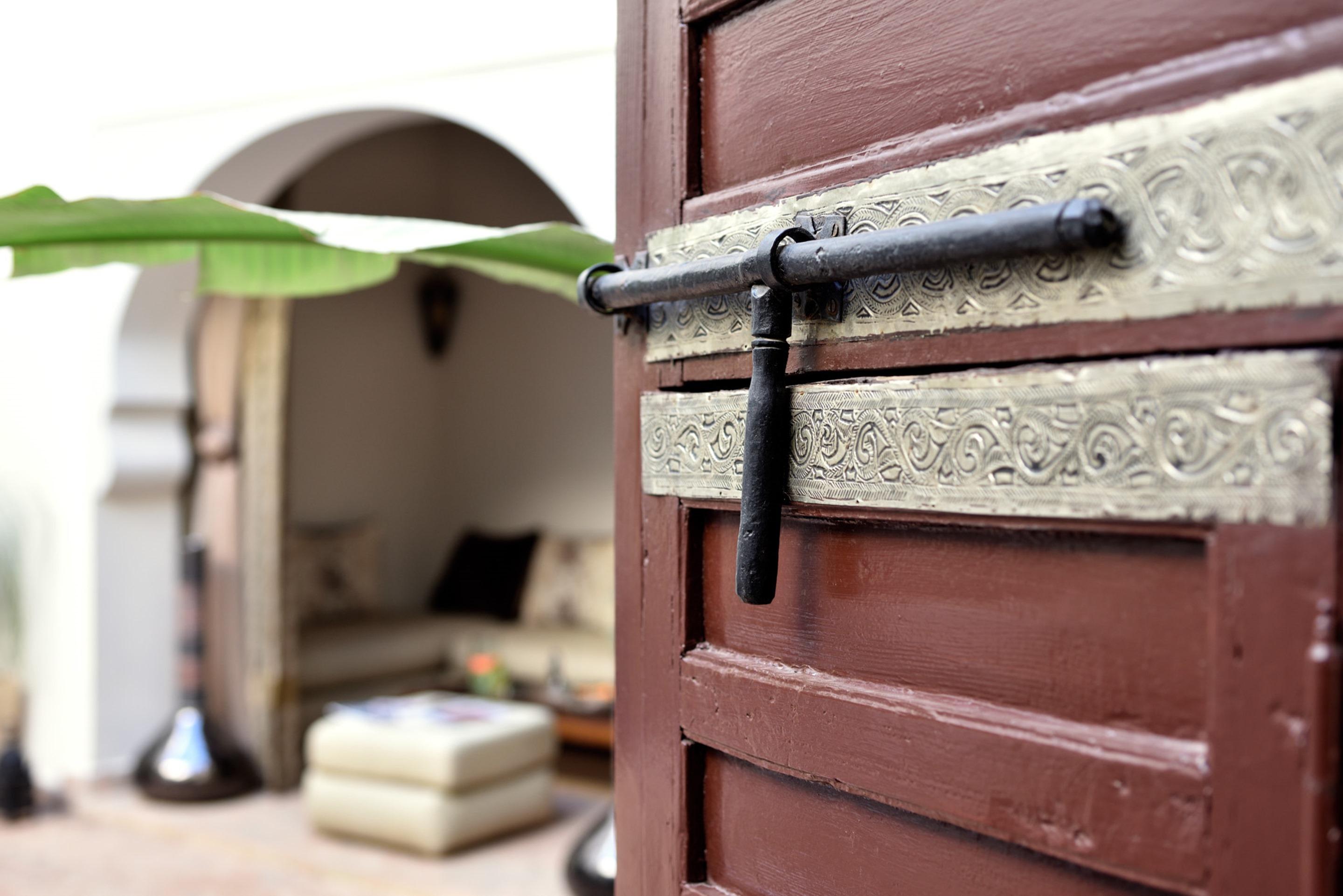 Riad Les Ammonites And Spa Marrakesh Exterior photo