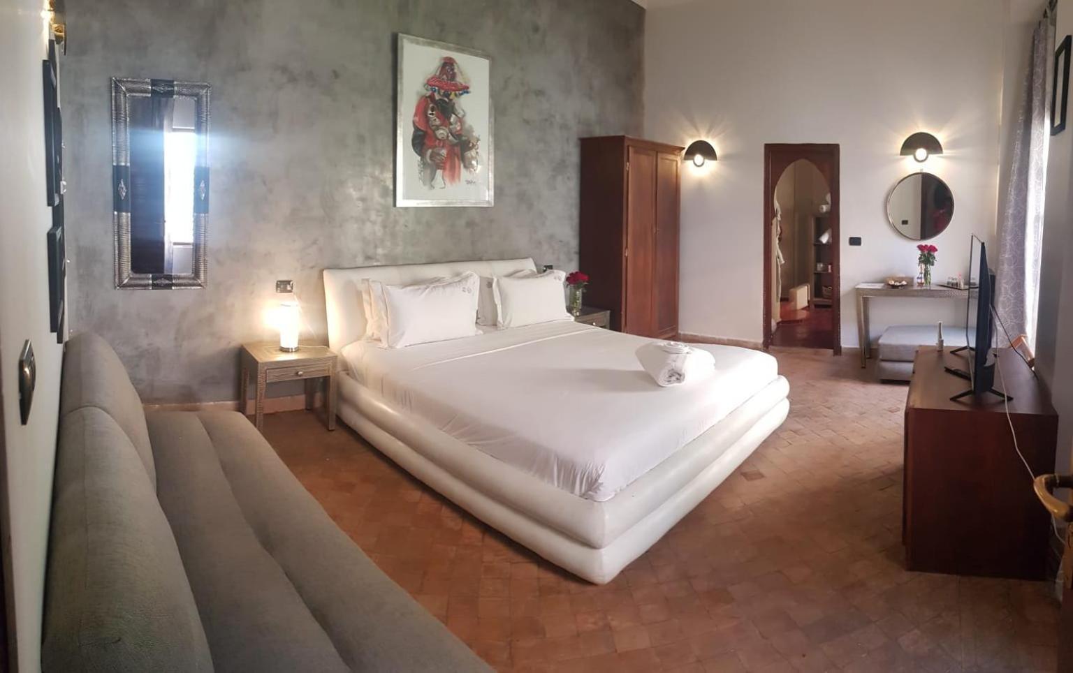 Riad Les Ammonites And Spa Marrakesh Exterior photo